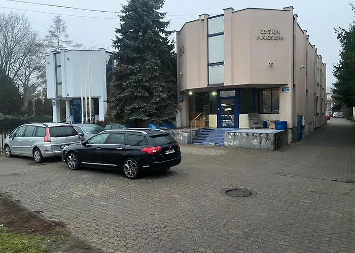 Arkuszowa 58 Pensjonat 3*